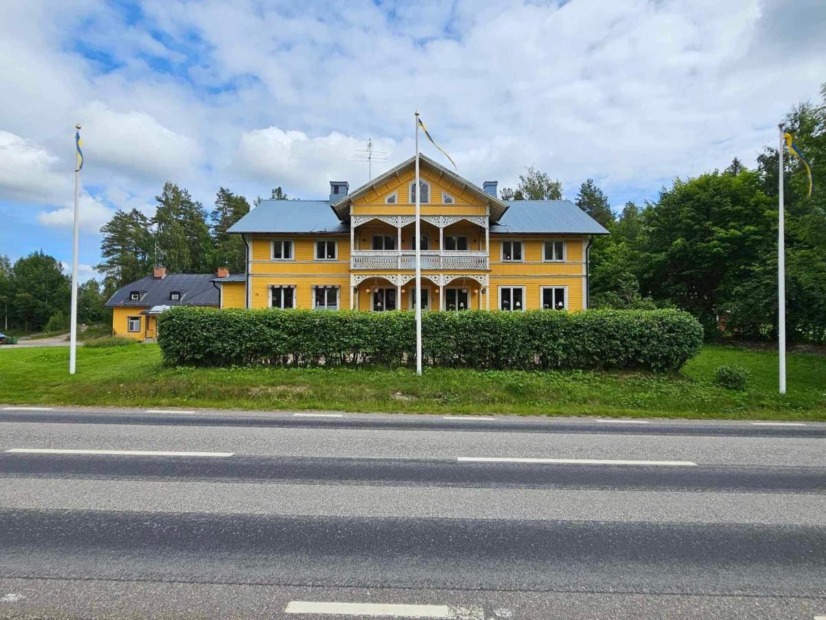 Lokatten Waerdshus Los Exteriér fotografie